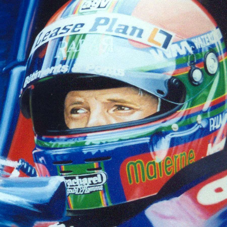Vue en gros plan du casque d'Eric Van de Poele
